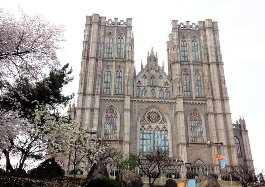 Kyung Hee University