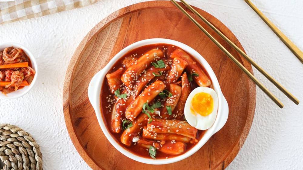 must-try-korean-food,-tteokbokki