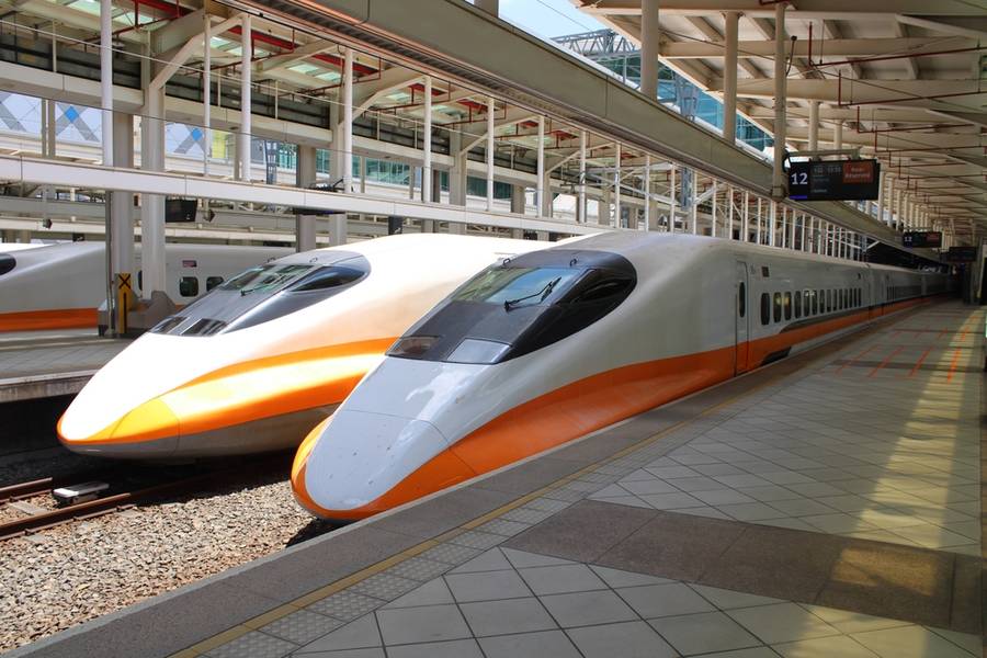 Taipei to taichung high speed rail