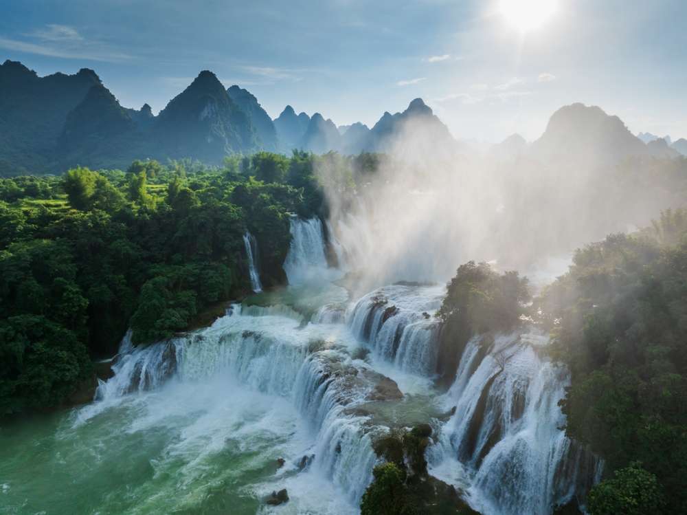 Ultimate Guide: How to Plan a Multi-City Trip in Southeast Asia, Traveloka Team