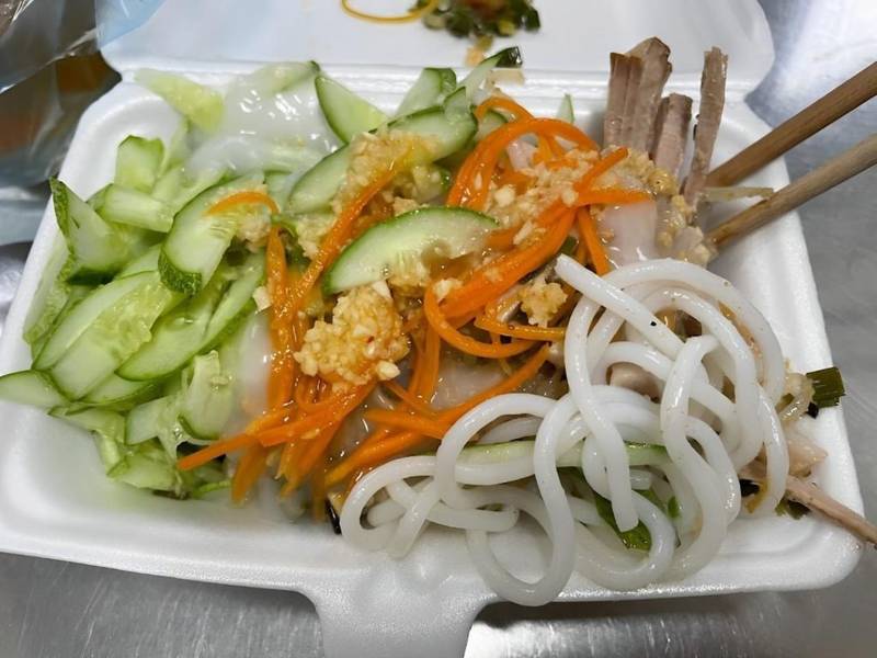 bánh tằm bì Lê Lai