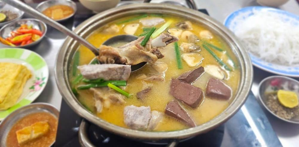 lẩu vịt nấu chao Thành Giao
