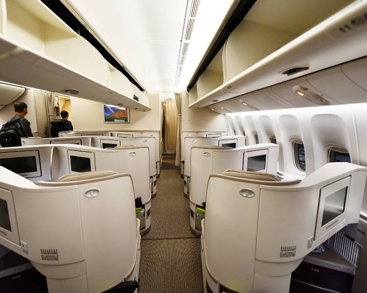 Review hãng bay Eva Air: Đánh giá chất lượng dịch vụ từ A - Z