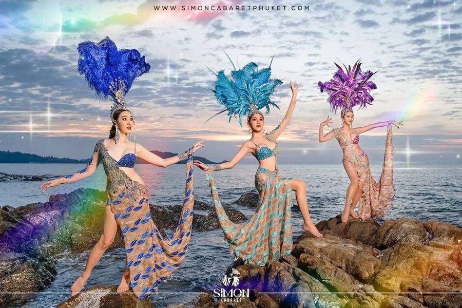 Simon Cabaret Show Phuket gây ấn tượng với sự hoành tráng và xa hoa 