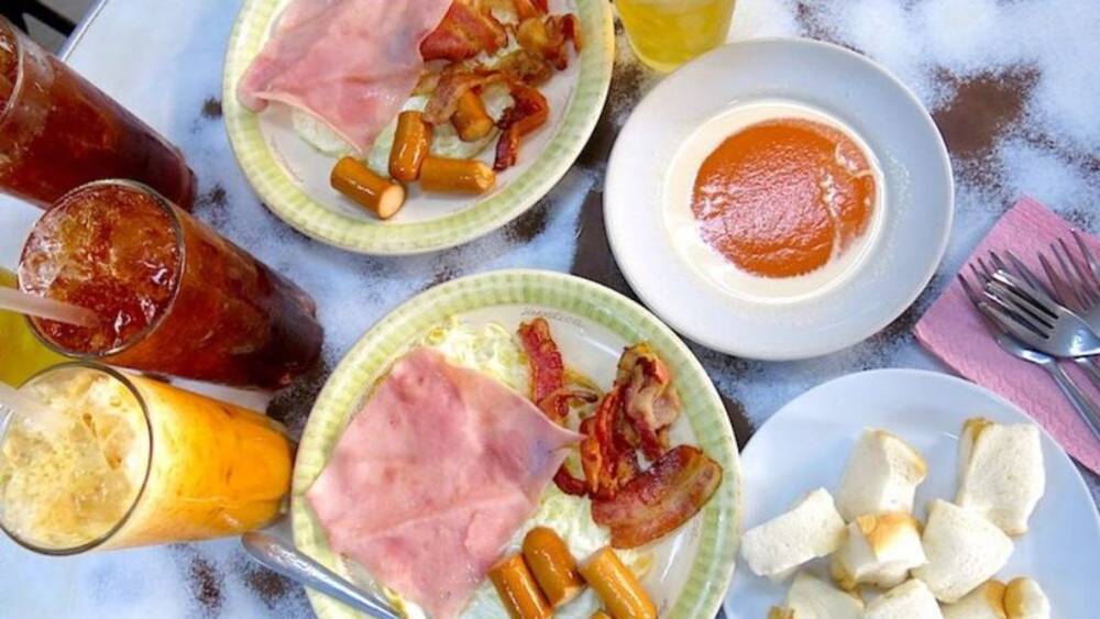 Menu đa dạng tại On Lok Yun | Bản đồ du lịch Bangkok