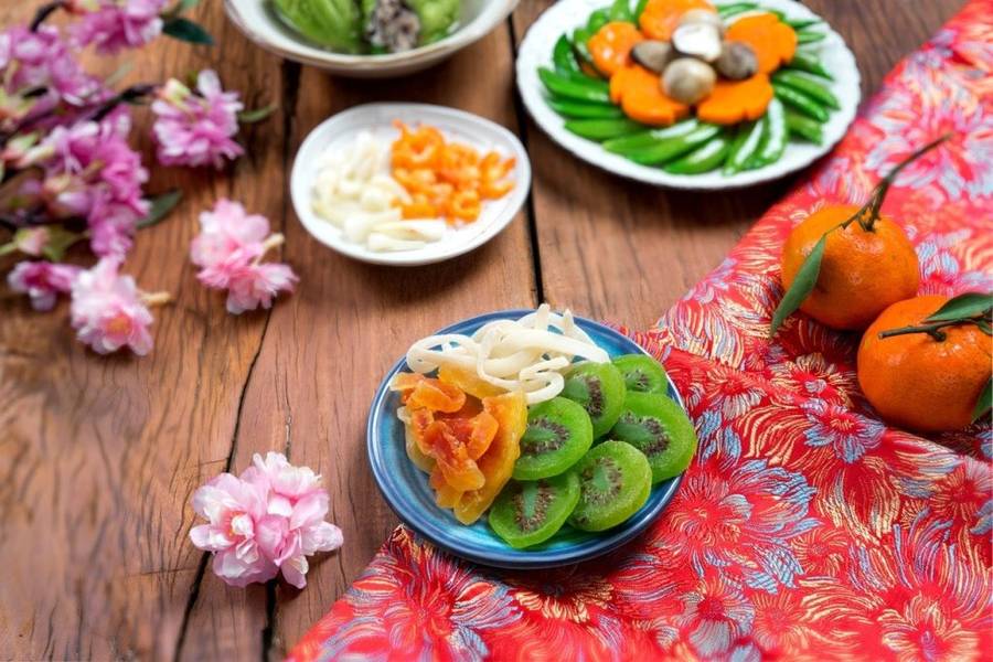 Mứt dừa là món ăn không thể thiếu vào mỗi dịp năm mới