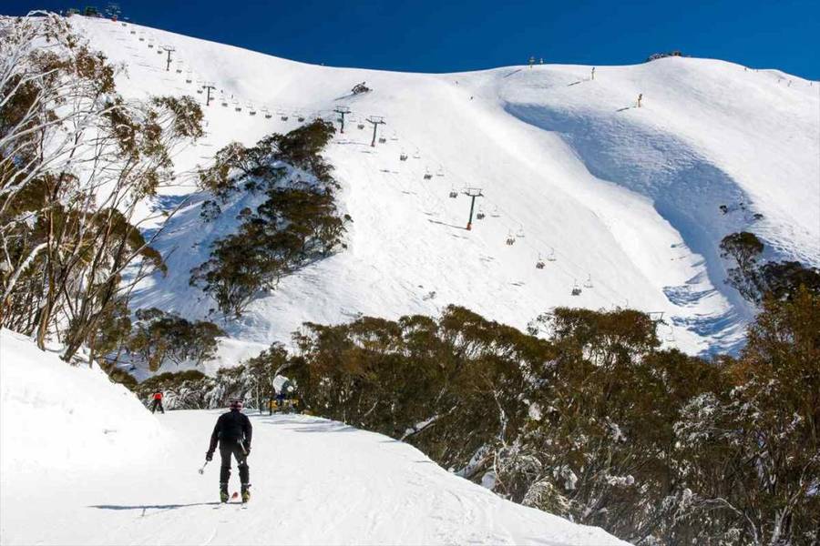 535833 australia_skiresort 3696