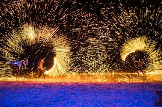 โรงแรมเกาะสมุย Lub d Koh Samui Chaweng Beach
