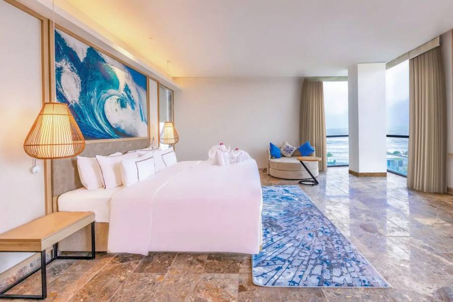 Melia Danang Beach | Resort biển