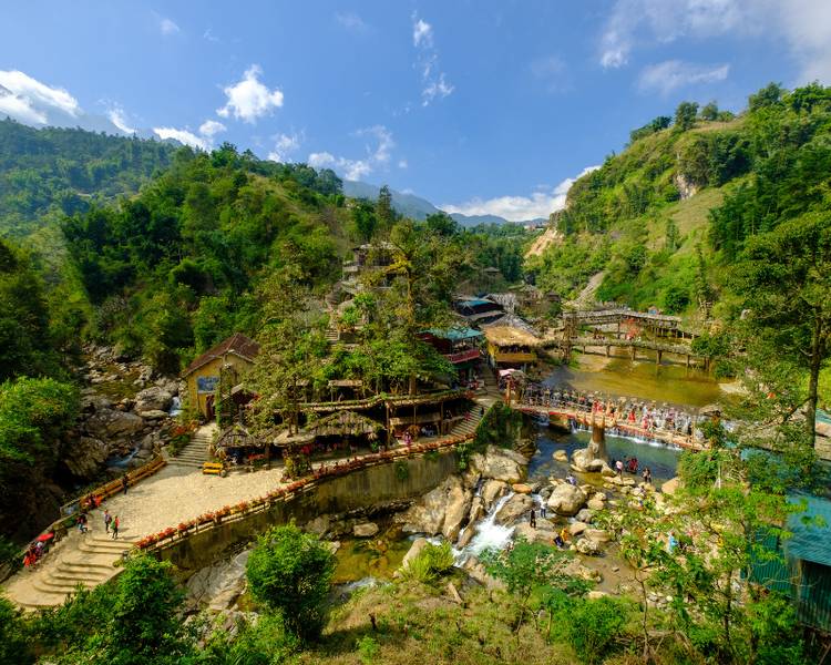 trekking