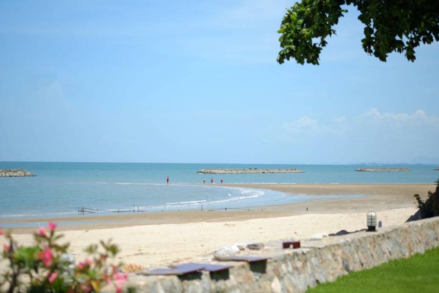 หาดเจ้าสำราญ