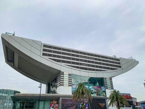 Hong Kong Peak Tram and Sky Terrace 428