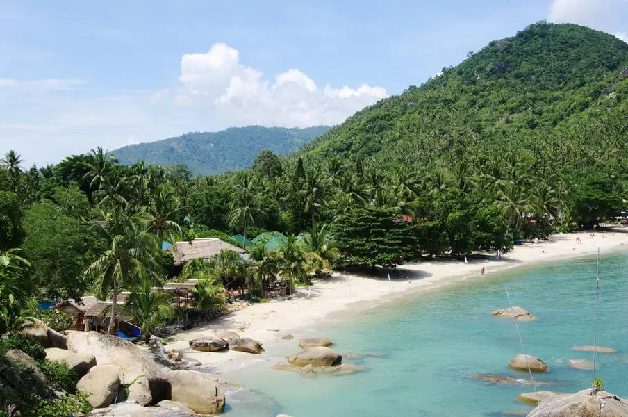 อ่าวท้องตะเคียน