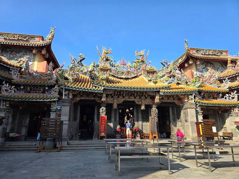 Jhulien Temple – Di tích Phật giáo lâu đời và giàu giá trị nghệ thuật tại Tân Trúc Đài Loan
