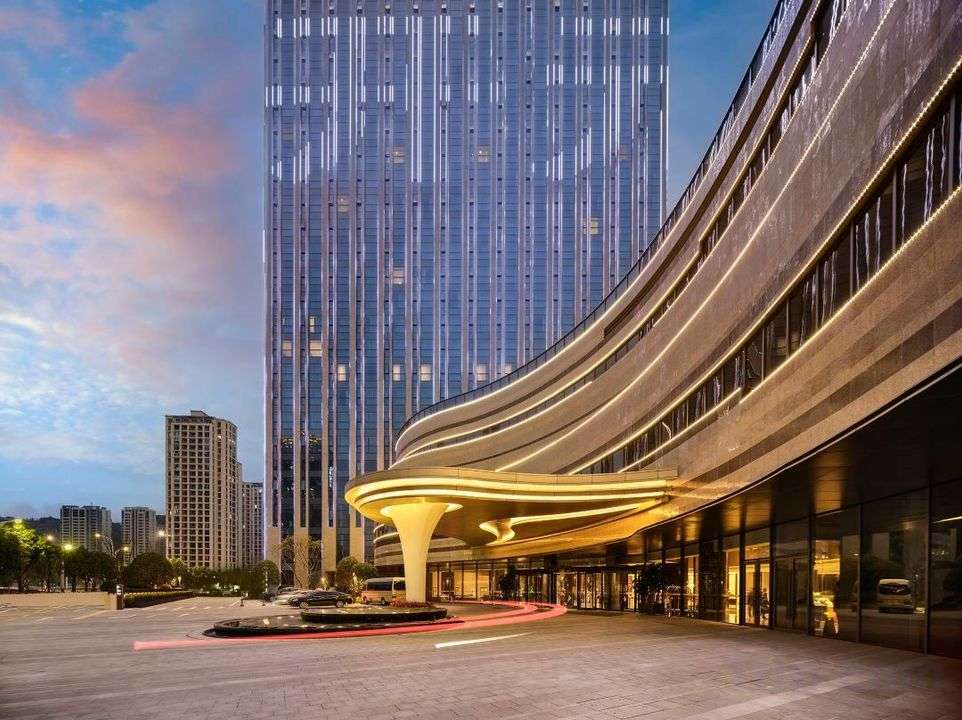 GRAND NEW CENTURY HOTEL RUIAN