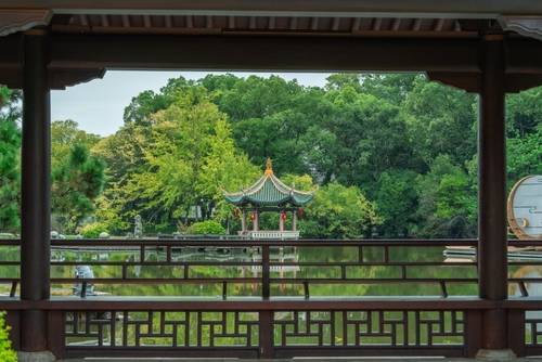 เกาะเจียงซิน (Jiangxin Island)