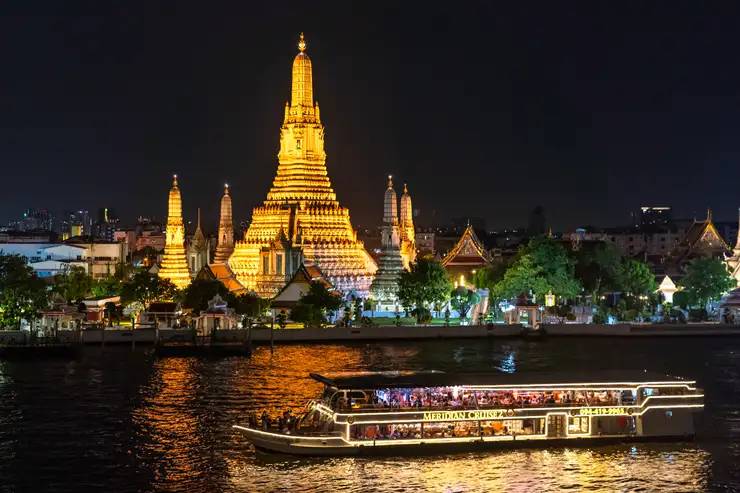 ดินเนอร์ริมแม่น้ำเจ้าพระยา