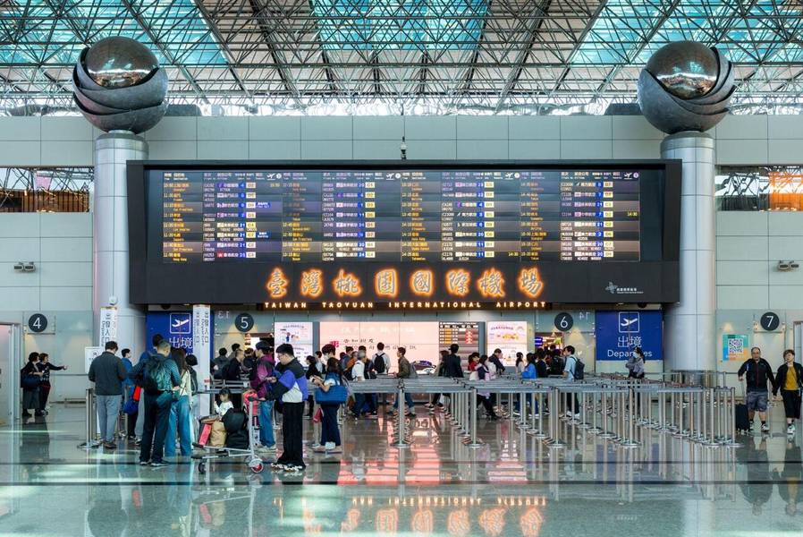 Taiwan Arrival Card giúp du khách nhập cảnh nhanh chóng và thuận tiện hơn