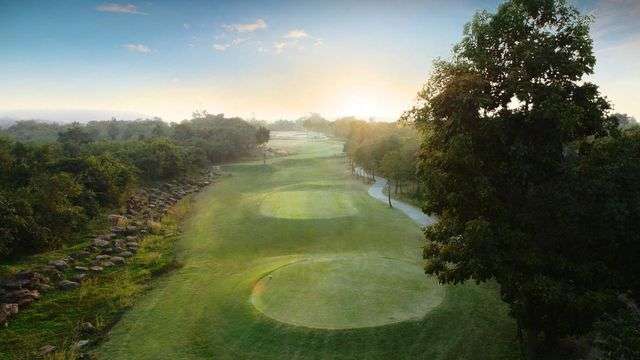 Mountain Creek Golf Resort & Residence
