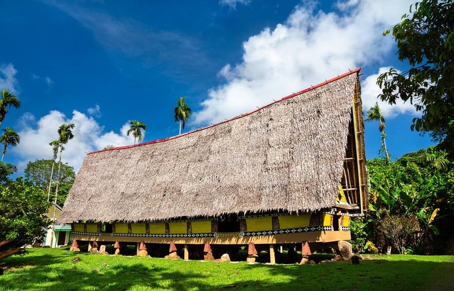 Aimeliilk Bai là ngôi nhà hội họp truyền thống với lối kiến trúc đặc trưng của vùng. 