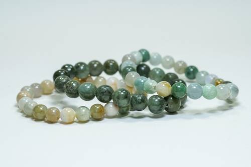เครื่องประดับหยก (Jade Jewelry)