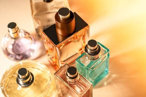 น้ำหอมฝรั่งเศส (French Perfume)
