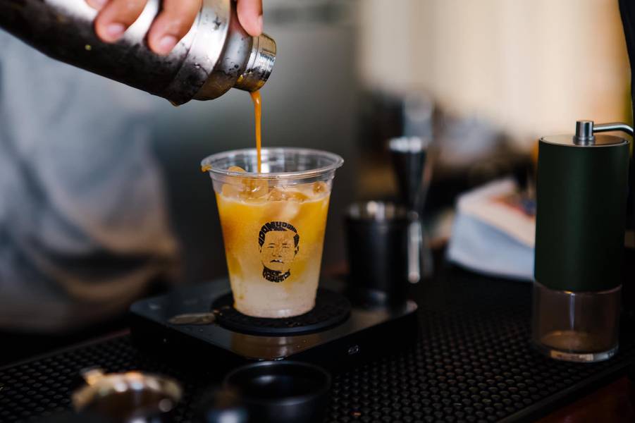 อุดม / U DOM,Coffee Slow Bar