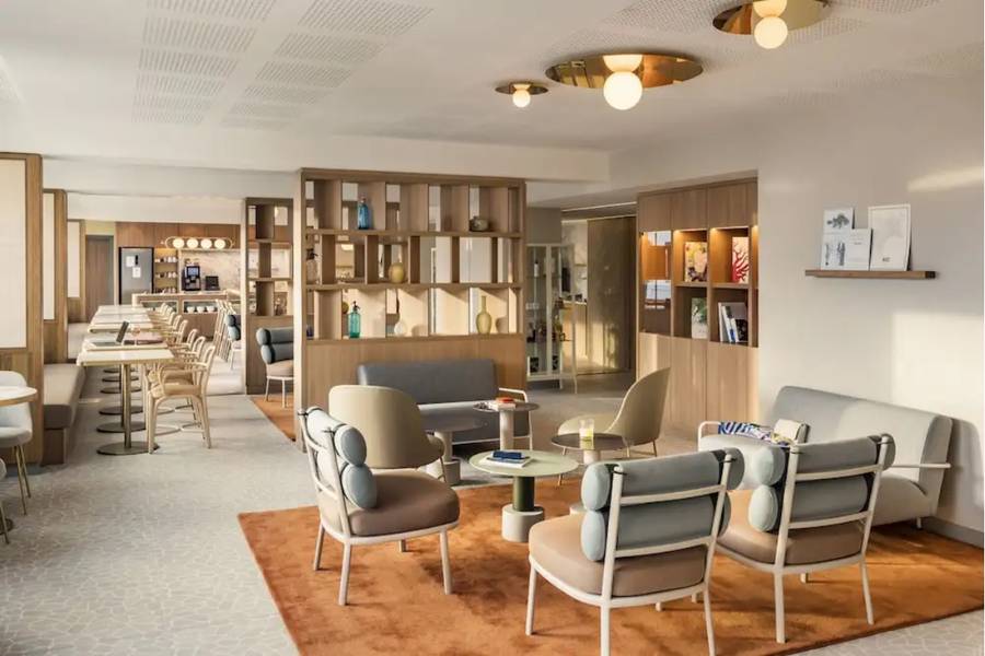 Khu gian hiện đại tại OKKO Hotels Nice Aéroport