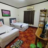 บ้านเคียงฟ้ารีสอร์ท ช่องเม็ก