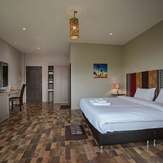 Thanburi Resort