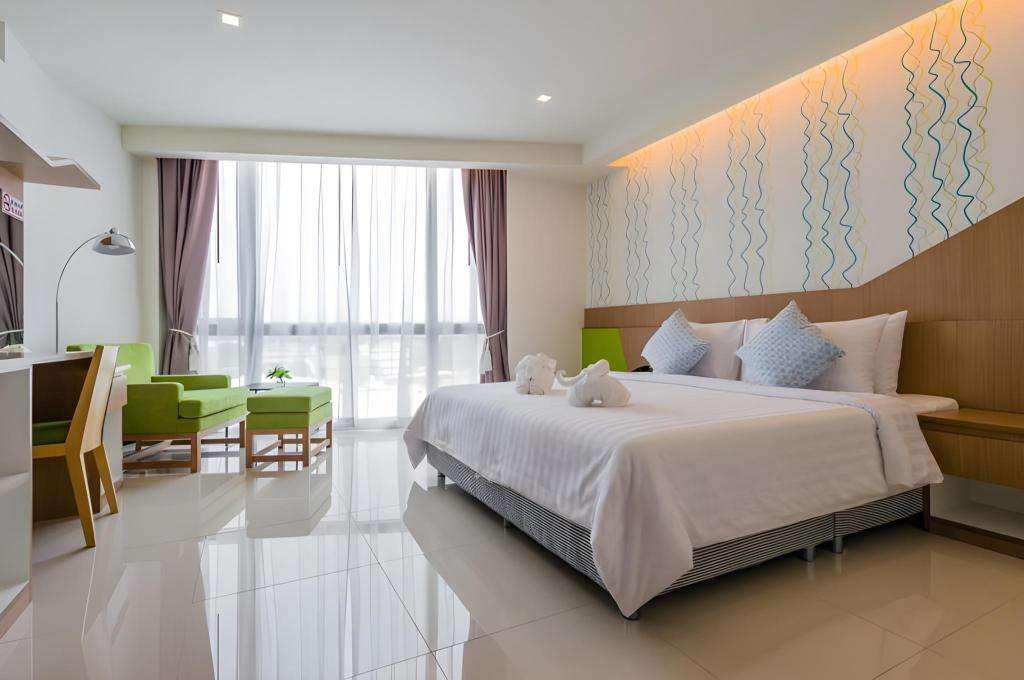 42C The Chic Hotel