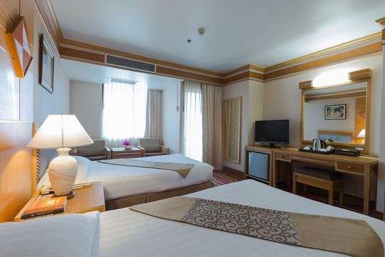 โรงแรม เอเชีย แอร์พอร์ท (Asia Airport Hotel) 