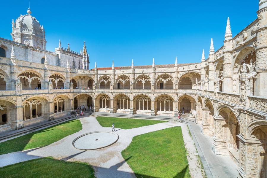 อารามเจโรนิโมส (Mosteiro dos Jerónimos)