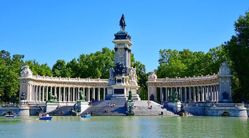 สวน Parque del Retiro