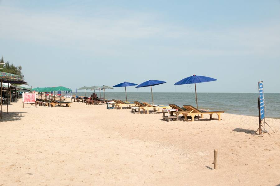 หาดชะอำ