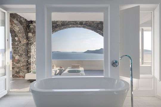 Canaves Oia Suites