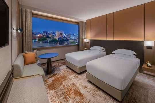 Millennium Hilton Bangkok