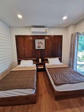บ้านพระจันทร์เวียน (House of moon phase) 