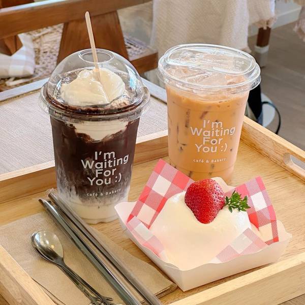  I’m waiting for you - Café & Bakery