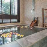 สวนป่าเขาล้อม โฮมสเตย์ (Suan Pa Khao Lom Homestay)