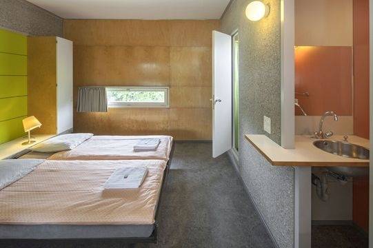 Lausanne Youth Hostel Jeunotel 