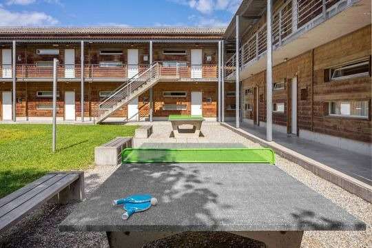 Lausanne Youth Hostel Jeunotel 