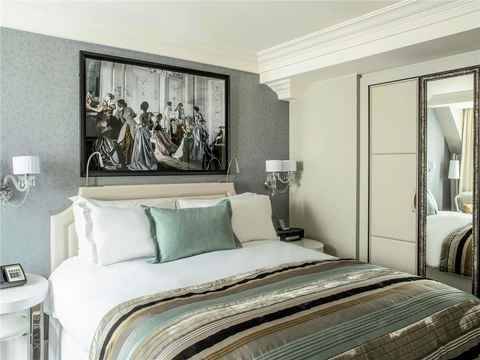 โซฟิเทล ปารีส เลอ โฟบูร์ก (Sofitel Paris Le Faubourg)