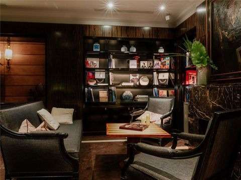 โซฟิเทล ปารีส เลอ โฟบูร์ก (Sofitel Paris Le Faubourg)