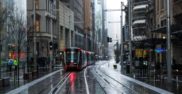 Sydney Public Transport: The Complete Visitor's Guide, Traveloka Team