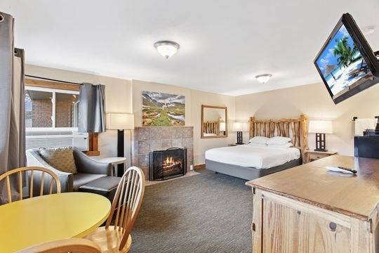 Discovery Lodge