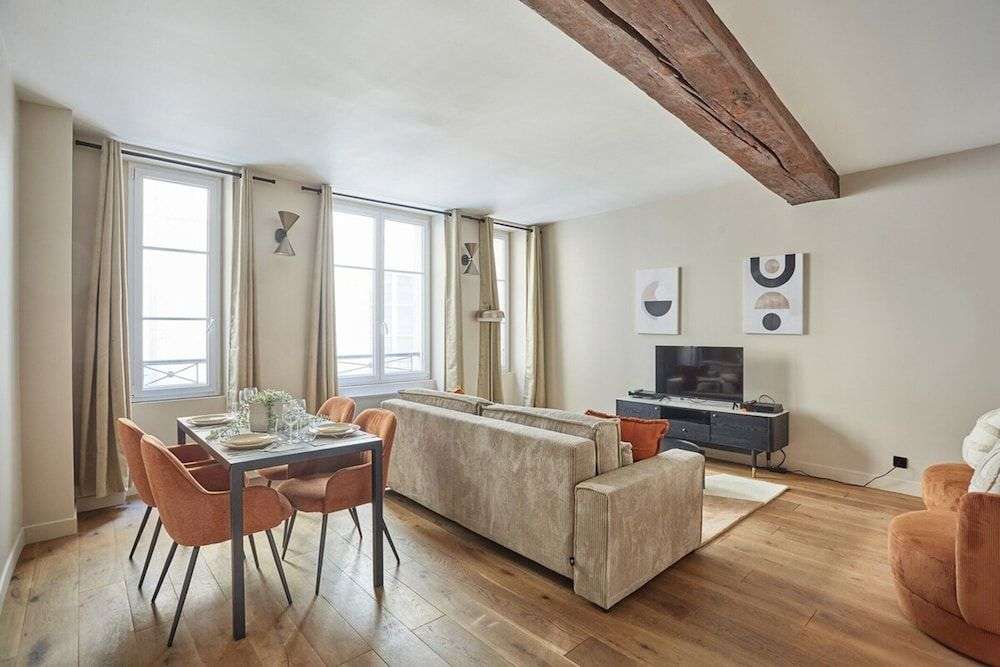 Charming Apartment Louvre Museum