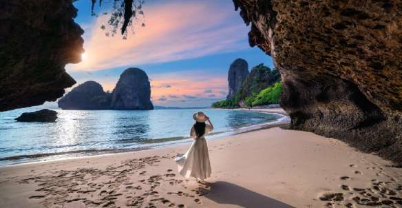 Thailand on a Budget: 13 Practical Money-Saving Tips, Traveloka Team
