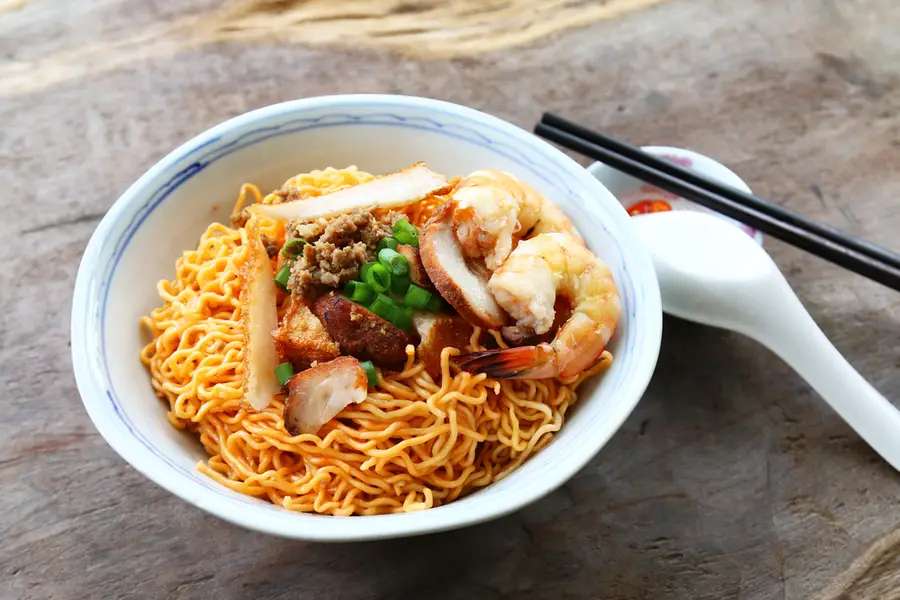 10 Best Restaurants in Kuching for Food Lovers, Traveloka MY