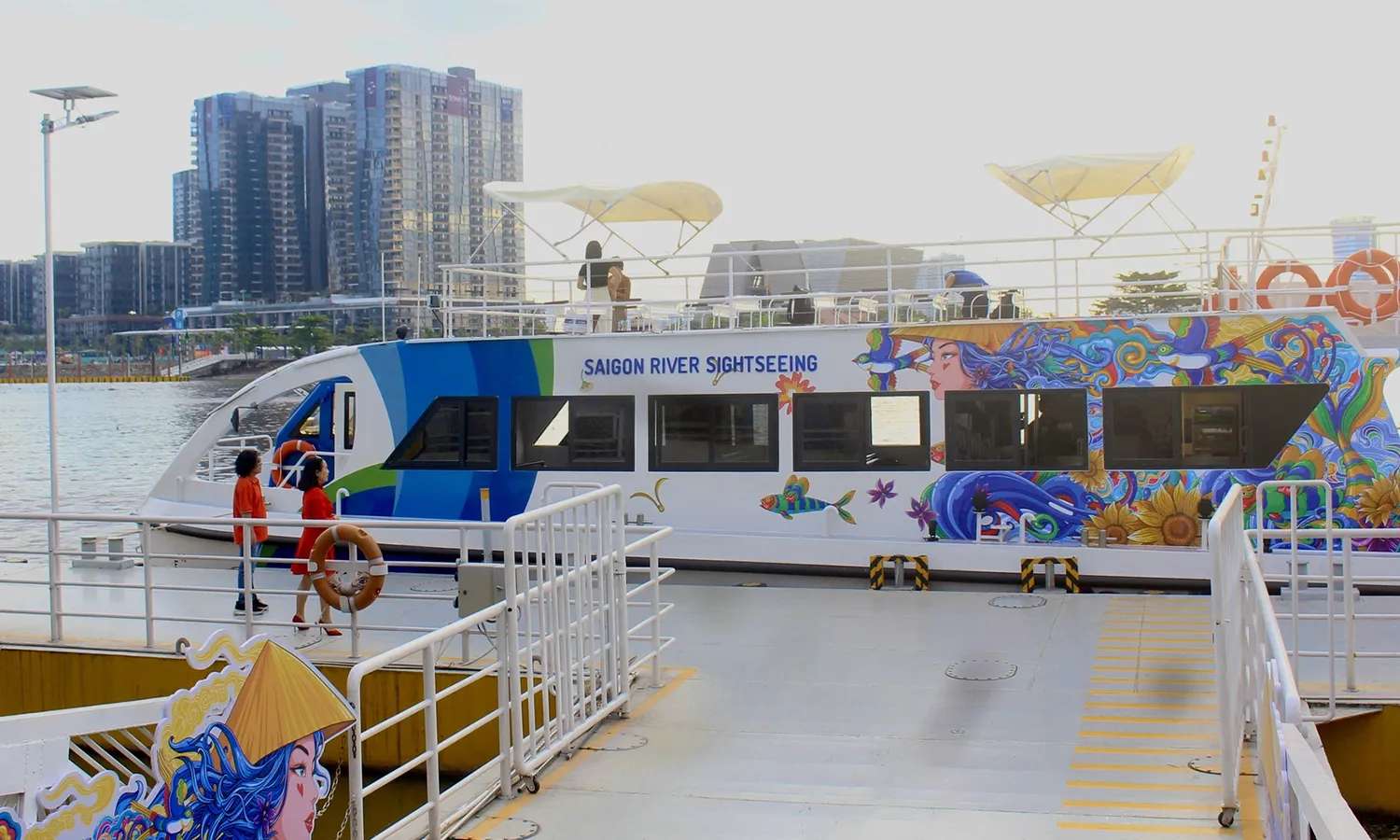 Saigon River Sightseeing (Saigon WaterGo)